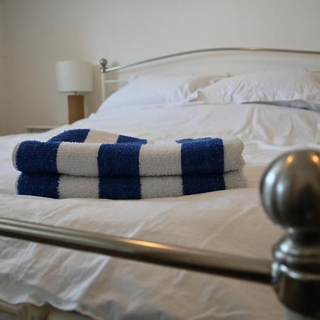 Apartment No. 8, 1 Bed, Sleeps 4 Exmouth Luaran gambar
